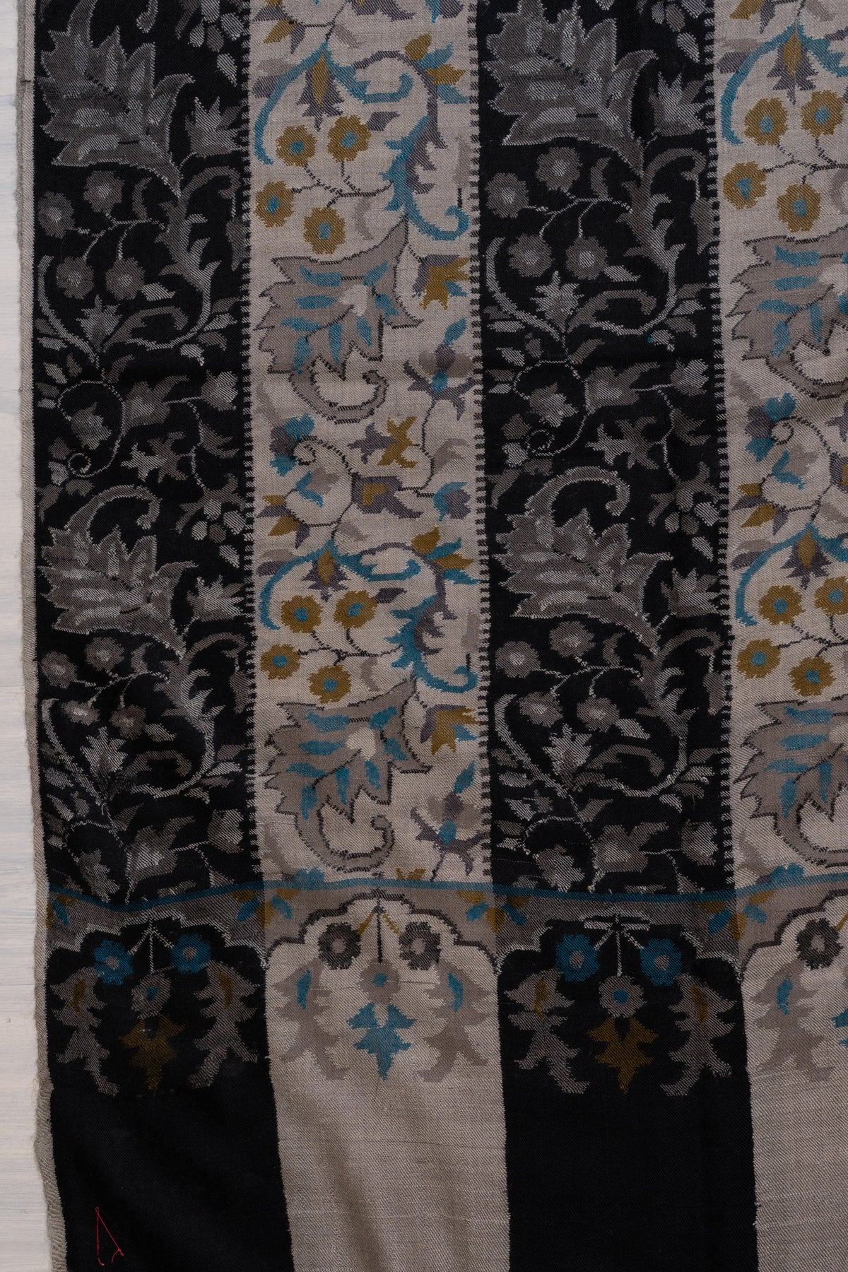 Hand Woven Pure Pashmina Kani Shawl